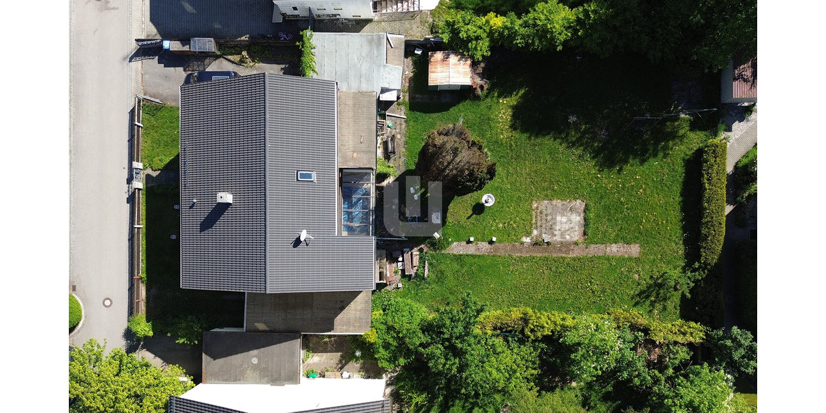 BAUPARTNER GESUCHT! - Traumhaftes Südgrundstück in Gröbenzell-Nord! Bebaubar mit einer DHH zimmer