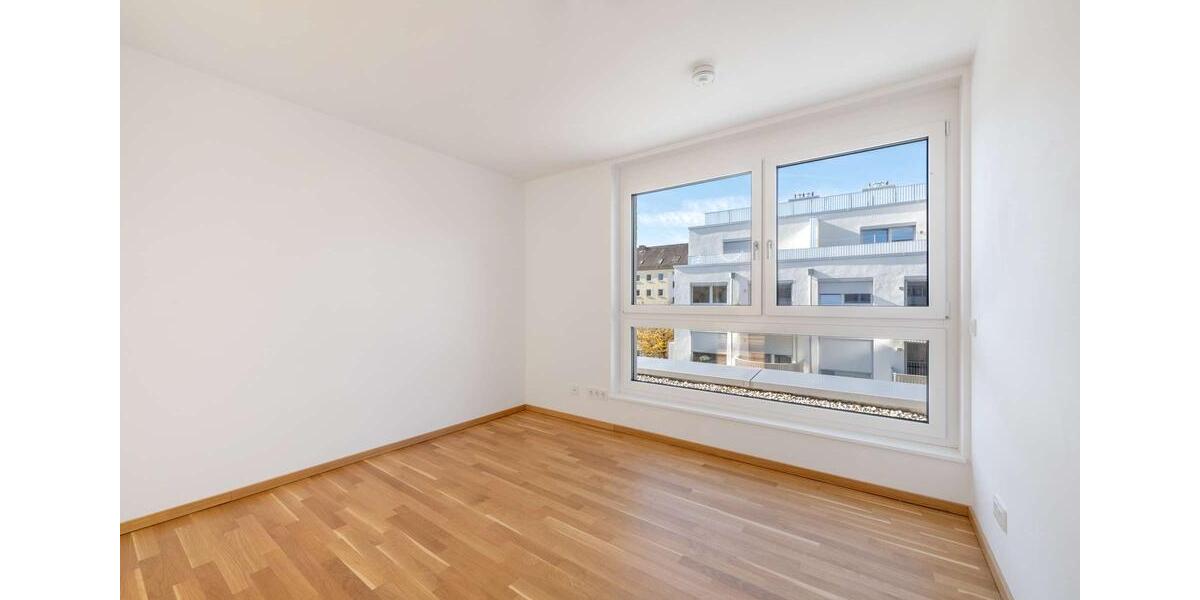 Erstbezug: Dachgeschoss-Wohnung mit lichterfülltem Ambiente und Dachterrasse 2 zimmer