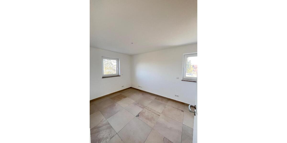 Doppelhaushälfte Egmating - 7 Zimmer, 174 m&sup2;, 2.750&euro; | Angebot:25384338