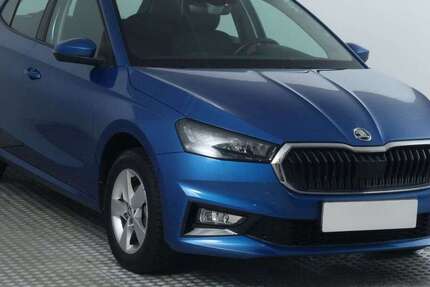 Skoda Fabia 16.344 km 16.390 &euro; München 80807