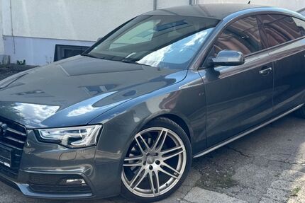 Audi A5 304.500 km 7.990 &euro; München 81829