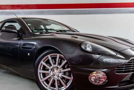 Aston Martin Vanquish 28.000 km 117.900 &euro; Pastetten 85669