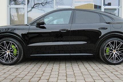 Porsche Cayenne 5.000 km 125.950 &euro; Gauting bei Starnberg 82131