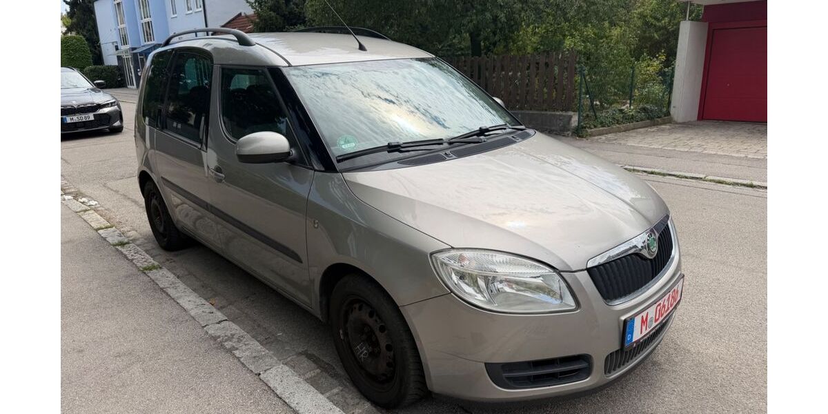 Skoda Roomster 288.866 km 1.999 &euro; München 81929
