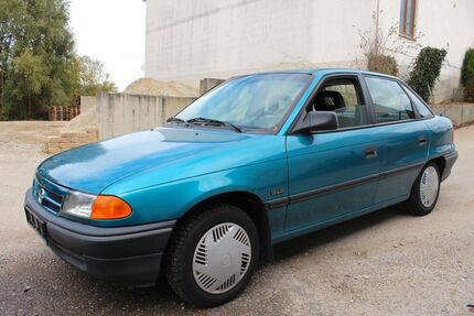 Opel Astra 102.000 km 2.890 &euro; Schwabhausen 85247