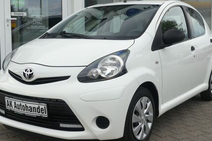 Toyota Aygo (X) 118.439 km 3.890 &euro; München 80687