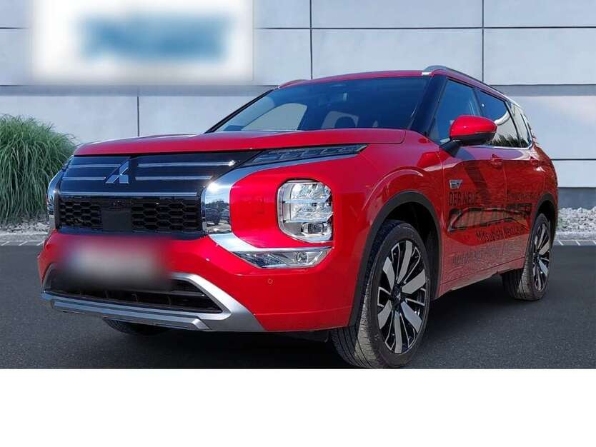 Mitsubishi Outlander 4.500 km 56.990 € Grünwald 82031