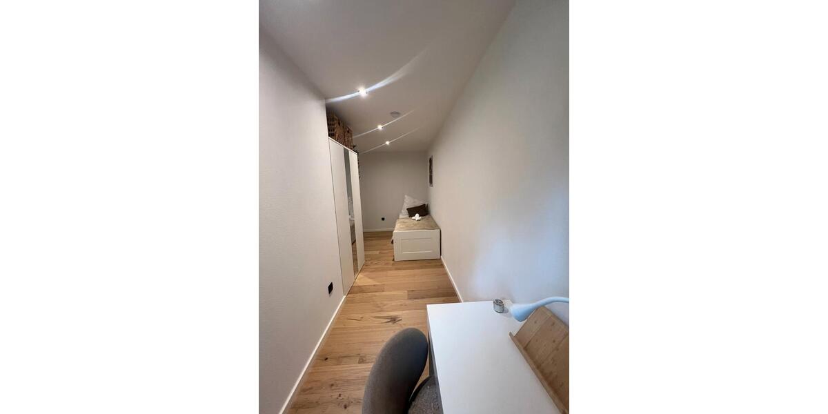 Etagenwohnung München Neuhausen-Nymphenburg - 4 Zimmer, 70 m&sup2;, 770&euro; | Angebot:27596284