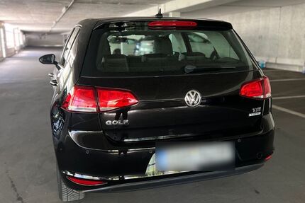VW Golf 89.723 km 12.500 € Karlsfeld 85757