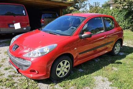 Peugeot 206 84.500 km 2.950 € Olching 82140