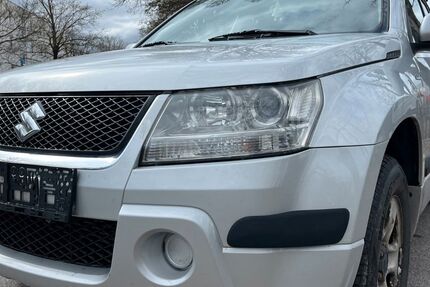 Suzuki Grand Vitara 144.295 km 4.300 &euro; München 80939