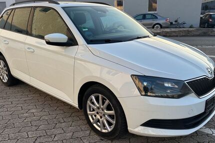 Skoda Fabia 184.000 km 6.890 &euro; München 80939