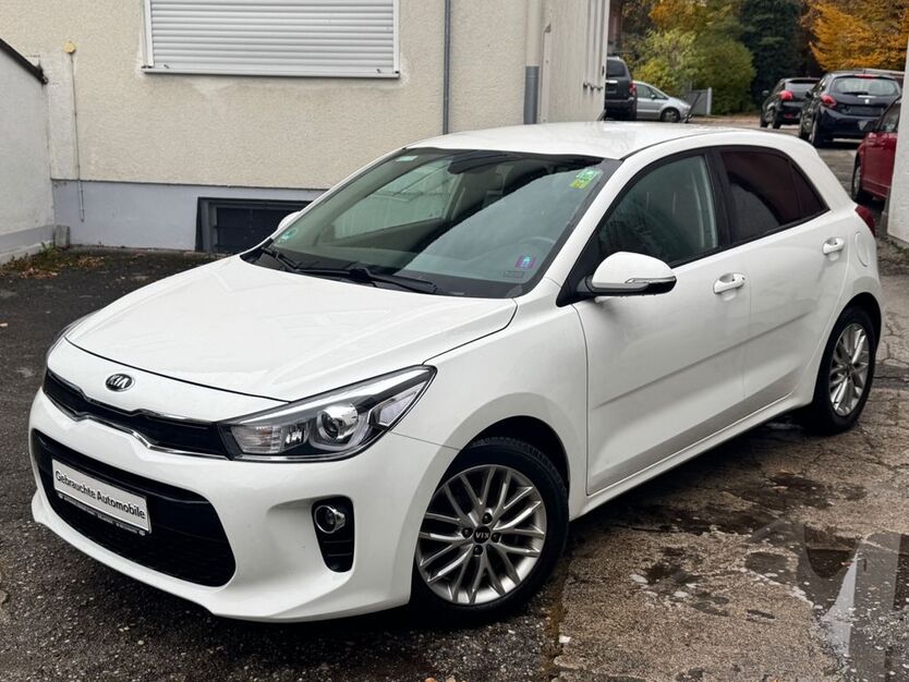 Kia Rio 120.500 km 7.790 € München 81829