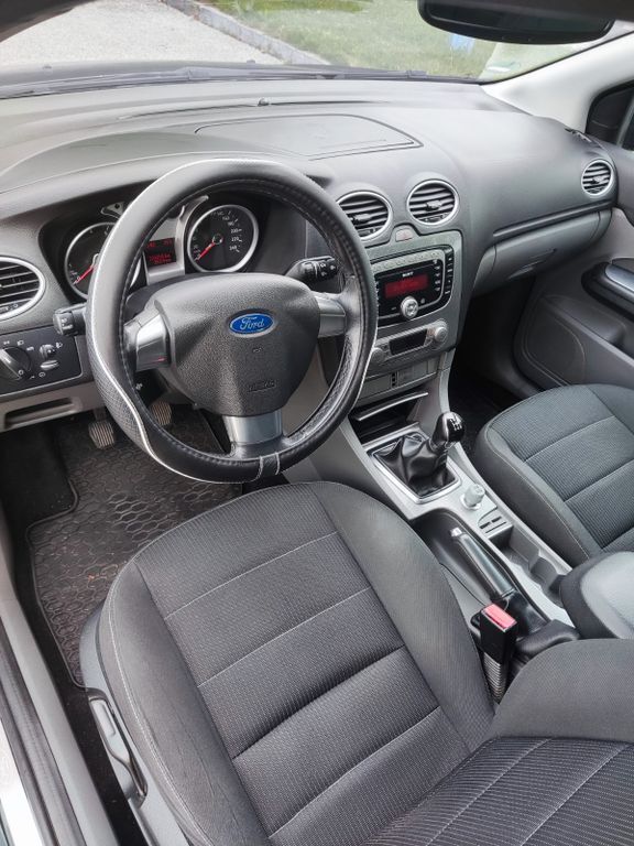 Ford Focus 225.500 km 2.200 € Egmating 85658