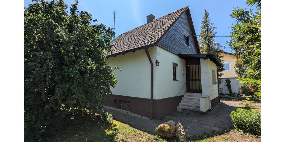 Haus zum Kaufen in München 1.600.000 € 4 zimmer