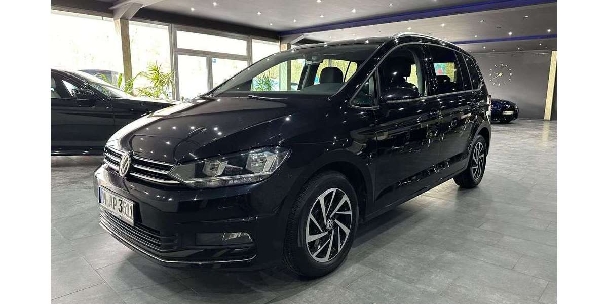 VW Touran 70.000 km 17.990 &euro; Gröbenzell 82194