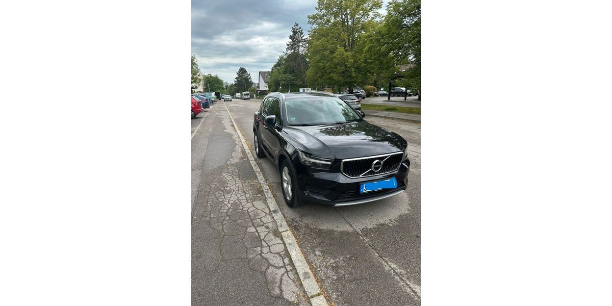 Volvo XC40 181.000 km 17.800 &euro; Planegg 82152