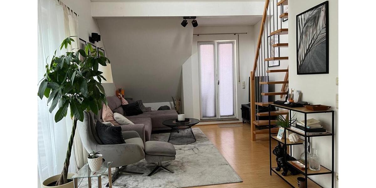 Dachgeschoßwohnung Karlsfeld - 3.5 Zimmer, 82 m&sup2;, 1.350&euro; | Angebot:25752513