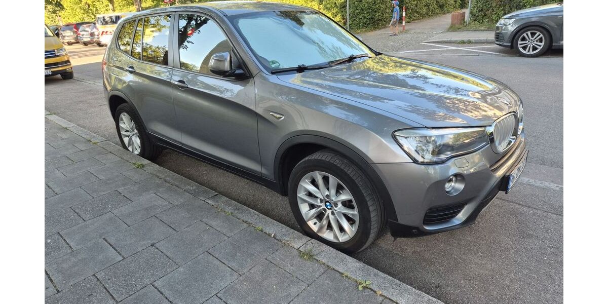 BMW X3 199.000 km 14.499 &euro; München 81737