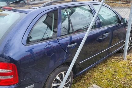 Skoda Fabia 278.954 km 650 &euro; Fürstenfeldbruck 82256