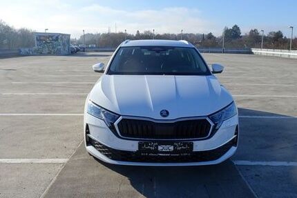 Skoda Octavia 2.500 km 43.900 &euro; München 80686