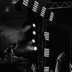 LØLØ 30.04.2026 Strom