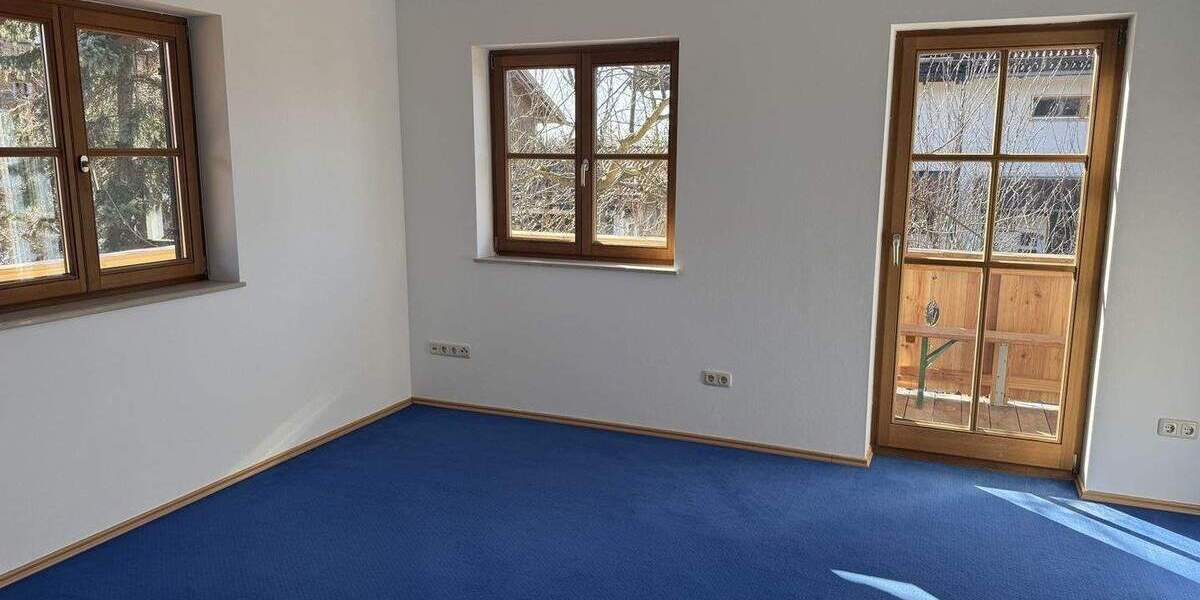 Einfamilienhaus Großhelfendorf Großhelfendorf - 6 Zimmer, 205 m&sup2;, 3.940&euro; | Angebot:25728044