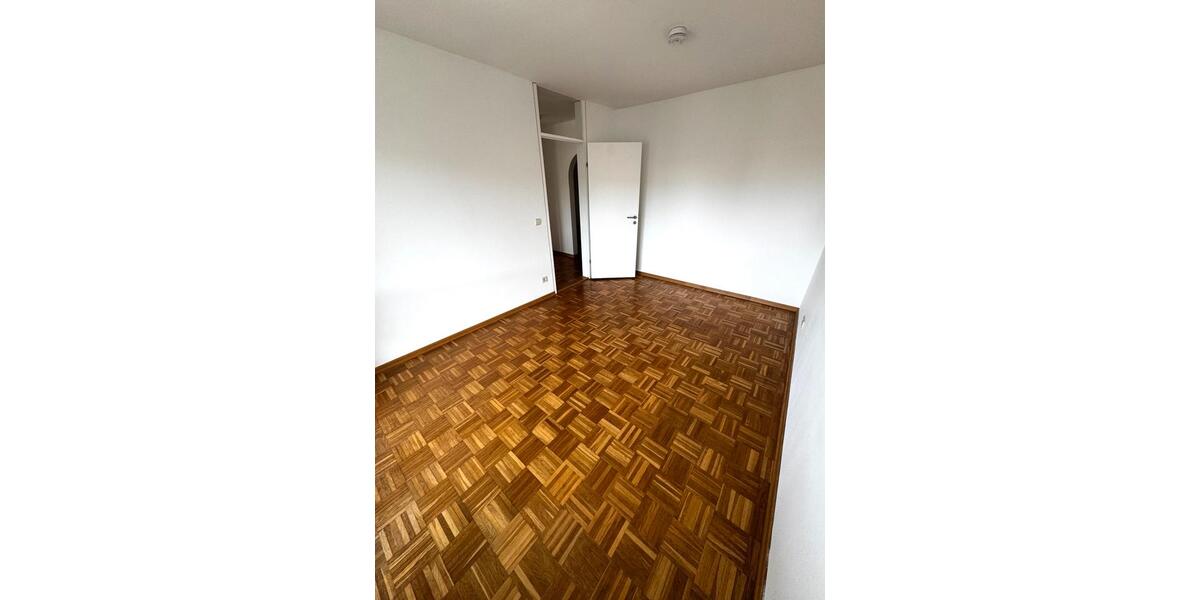 Etagenwohnung Planegg - 2 Zimmer, 67 m&sup2;, 368.000&euro; | Angebot:26699591