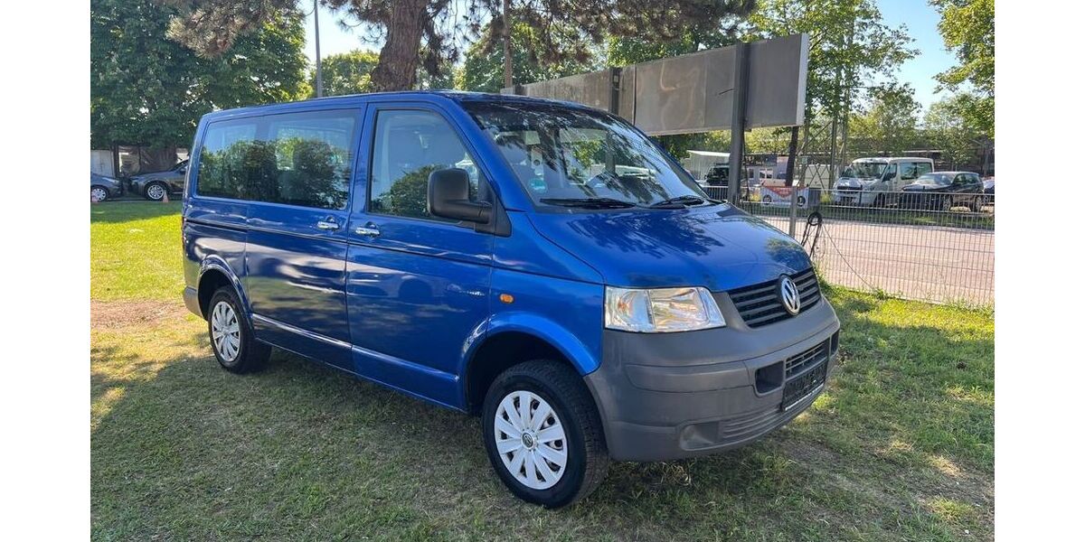 VW T5 Transporter 344.000 km 8.900 &euro; München 81243