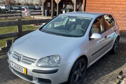 VW Golf 106.000 km 4.200 &euro; Höhenkirchen-Siegertsbrunn 85635