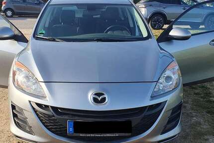 Mazda 3 132.000 km 5.500 &euro; München 81247
