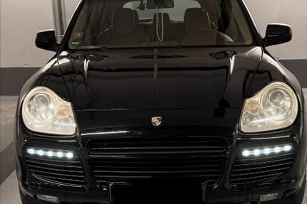 Porsche Cayenne 168.300 km 18.450 &euro; München 81373