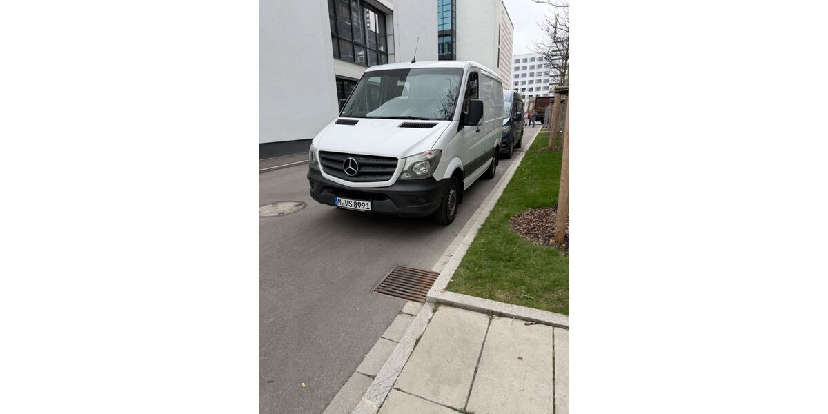 Mercedes-Benz Sprinter 305.339 km 9.900 &euro; München 80992