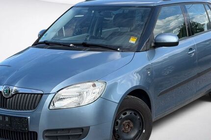 Skoda Fabia 223.000 km 1.790 &euro; München 81825