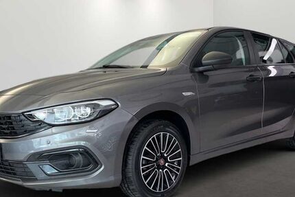 Fiat Tipo 11.200 km 21.890 &euro; München 80339