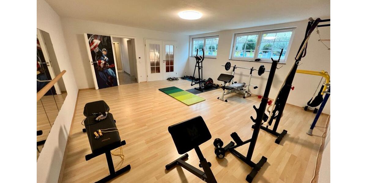 Einfamilienhaus Hallbergmoos - 7 Zimmer, 210 m&sup2;, 3.250&euro; | Angebot:26377737