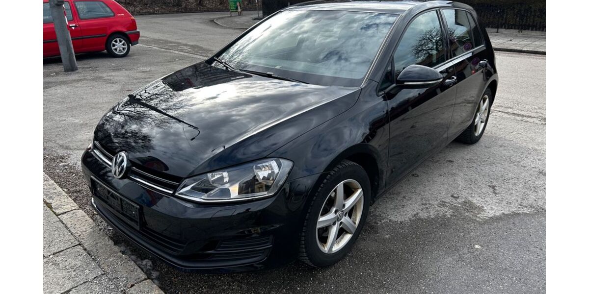 VW Golf 187.000 km 7.099 &euro; München 80689