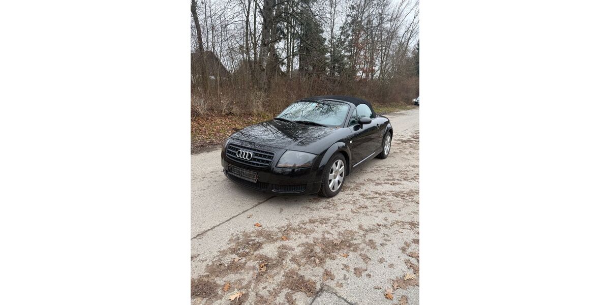 Audi TT 256.000 km 2.350 &euro; München 80336