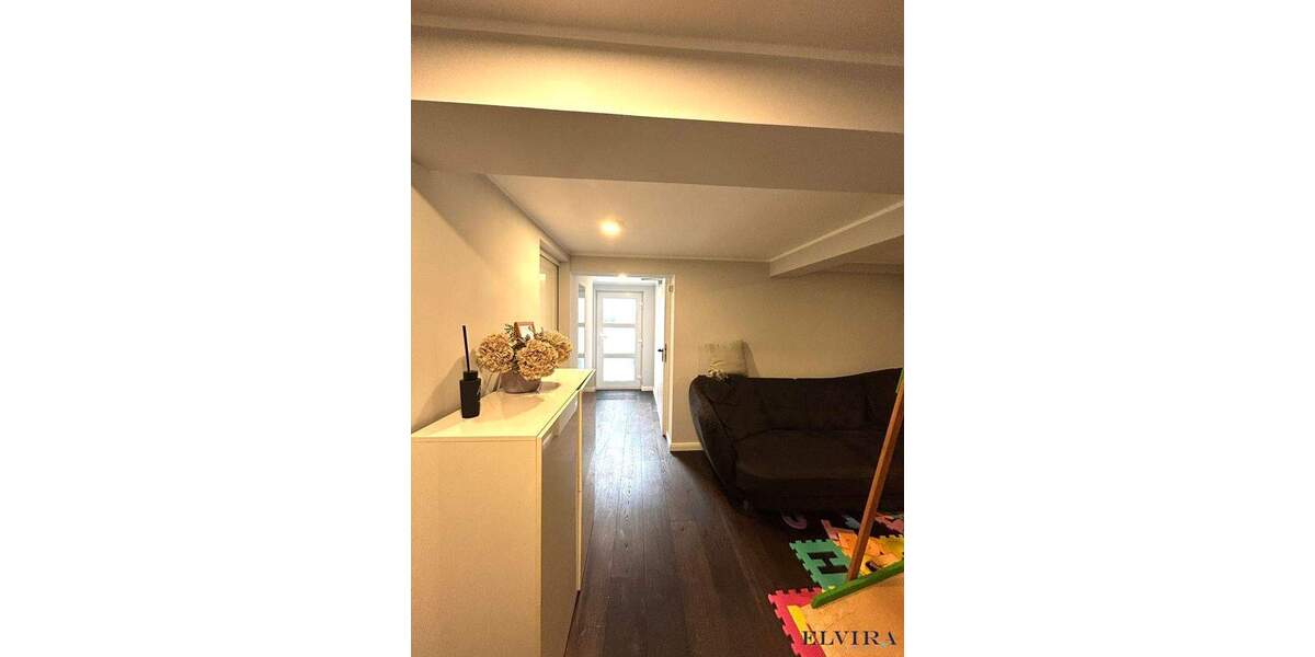 Reihenendhaus Grünwald - 5 Zimmer, 172 m&sup2;, 5.590&euro; | Angebot:25703660