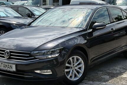 VW Passat 131.535 km 15.600 € München 81243