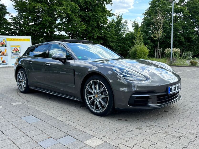 Porsche Panamera 113.876 km 49.950 € München 81737
