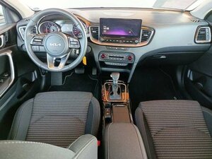 Kia Ceed SW / ceed SW CEED SW 1.5T 140 DCT7 VIS KOMF+ 15.787 km 23.490 € Höhenkirchen-Siegertsbrun 85635