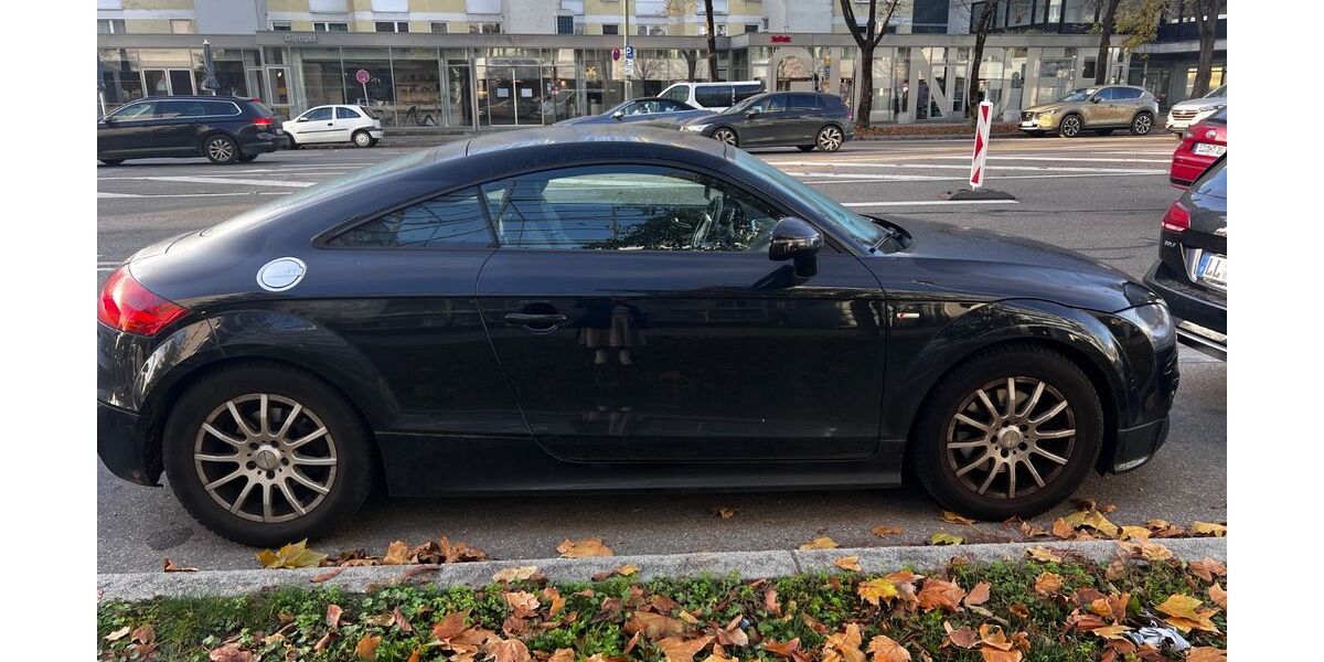 Audi TT 167.000 km 10.600 € München 80687