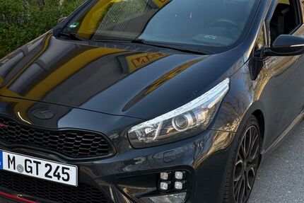 Kia pro ceed / ProCeed 200.000 km 6.999 &euro; München 80807