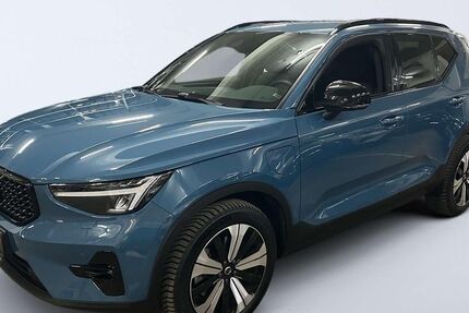 Volvo XC40 41.055 km 32.990 &euro; München 80337