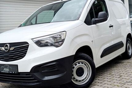 Opel Combo 93.750 km 9.400 &euro; München 81243