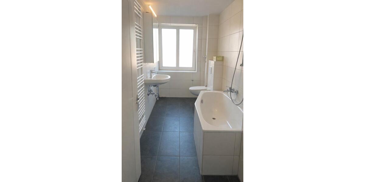 Etagenwohnung München Pasing-Obermenzing - 2 Zimmer, 72 m&sup2;, 1.290&euro; | Angebot:25790641