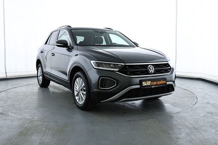 VW T-Roc 82.574 km 16.550 &euro; Garching 85748