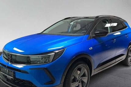 Opel Grandland (X) 42.600 km 21.890 &euro; München 80339