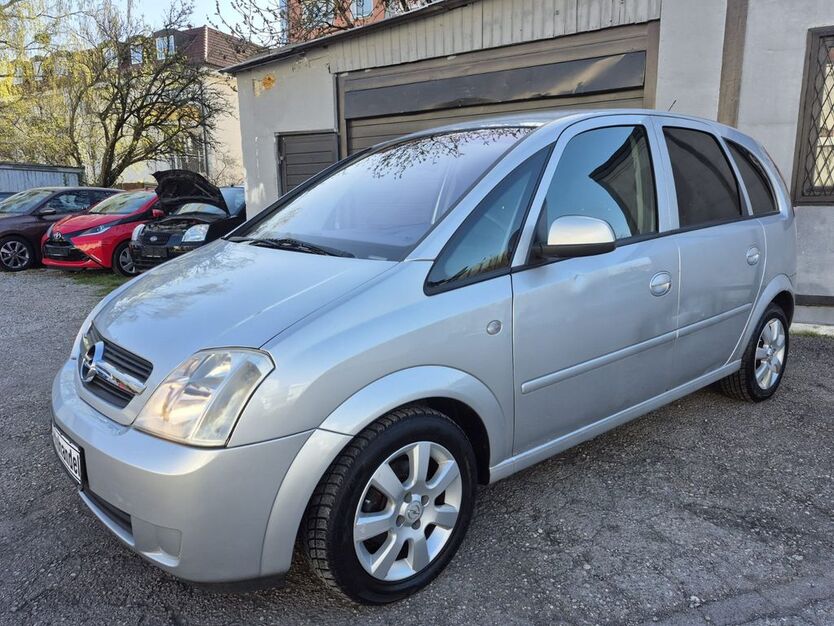 Opel Meriva 164.190 km 2.990 € München 80809